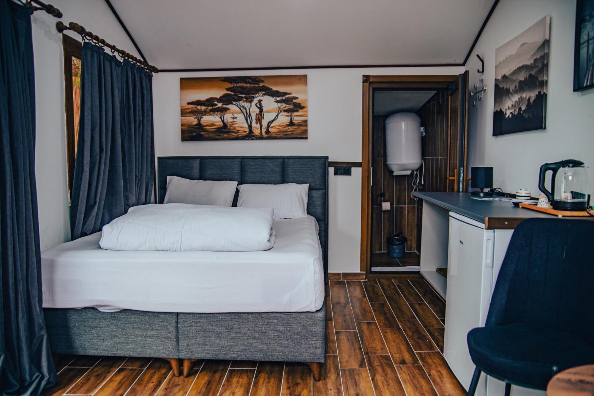 Отель Danzi Camping Tiny House Ризе Экстерьер фото